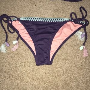 VS Bikini Bottom